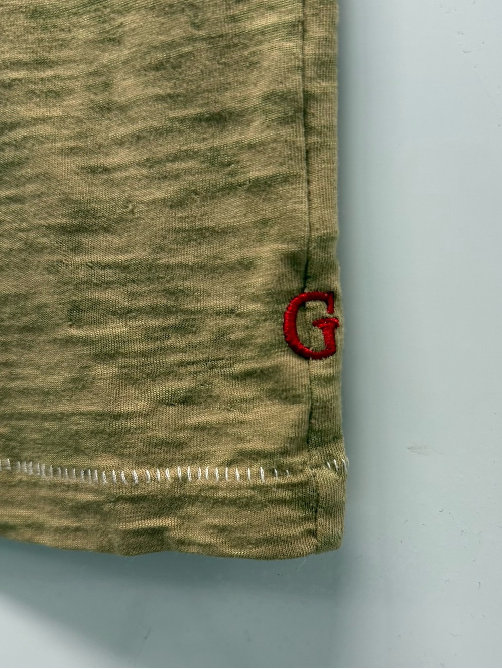 GUESS Men’s Short Sleeve Graphic Pocket Tee - Tan - Picture 4 of 6